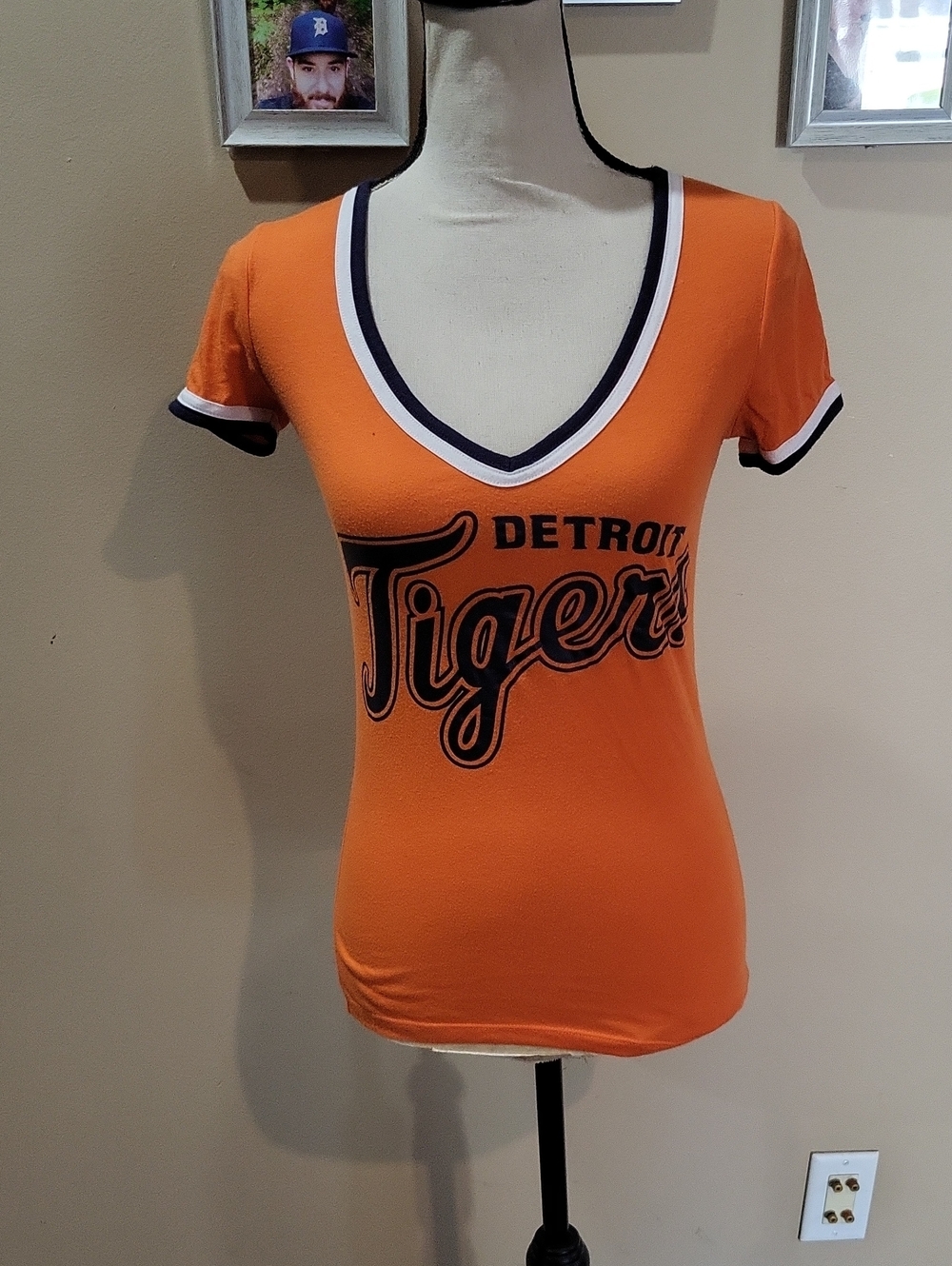 PINK Victoria's Secret Detroit Tigers Baseball Shirt